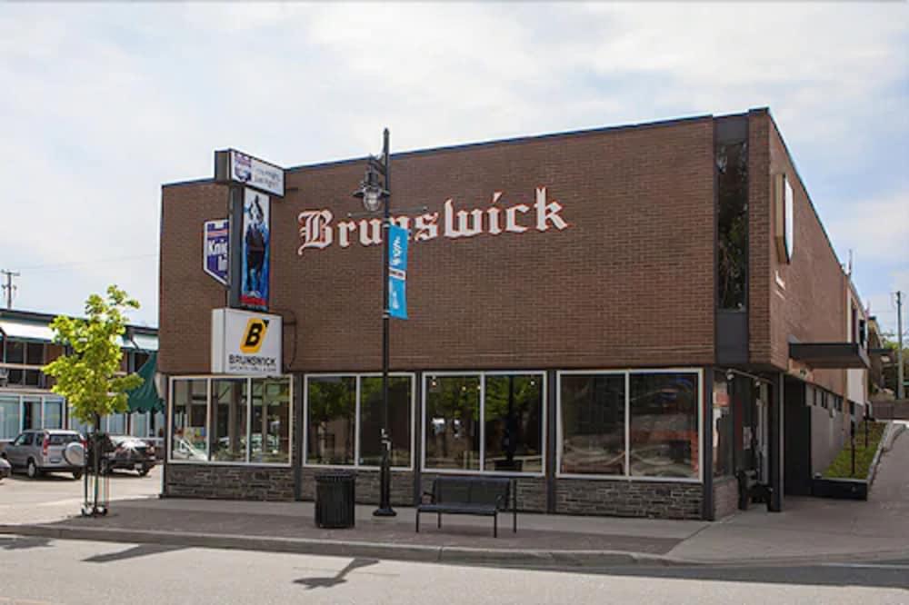 פארי סאונד The Brunswick Hotel Complex מראה חיצוני תמונה