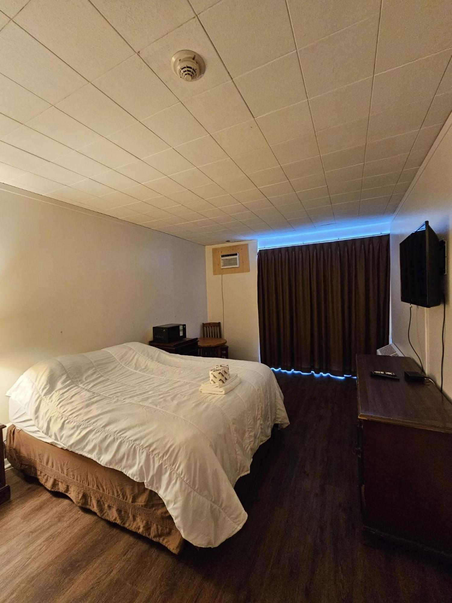 פארי סאונד The Brunswick Hotel Complex מראה חיצוני תמונה