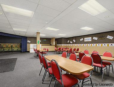 פארי סאונד The Brunswick Hotel Complex מראה חיצוני תמונה
