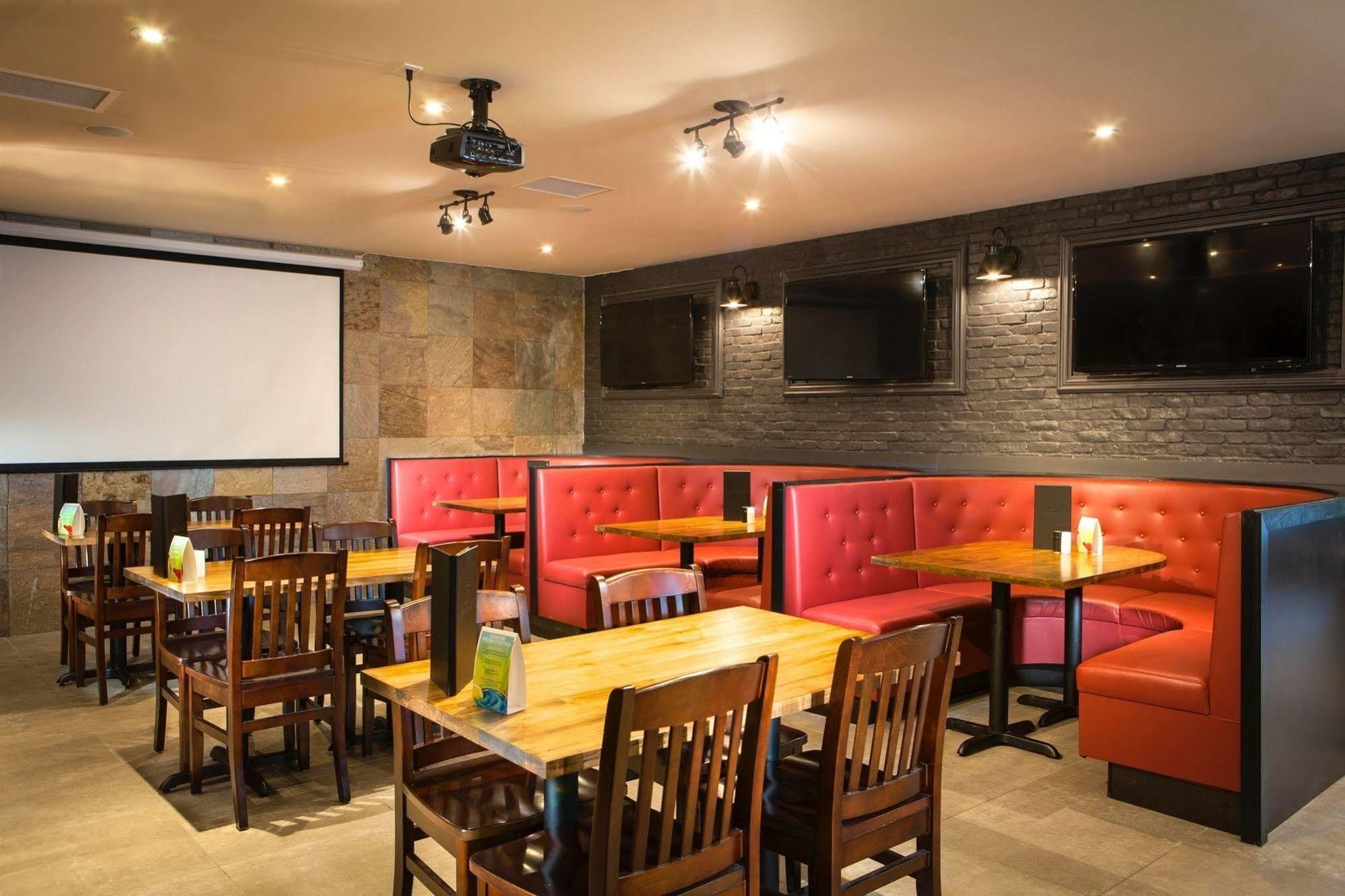 פארי סאונד The Brunswick Hotel Complex מראה חיצוני תמונה